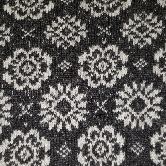 H&M L.O.G.G. Sweater - Picture 3 of 3